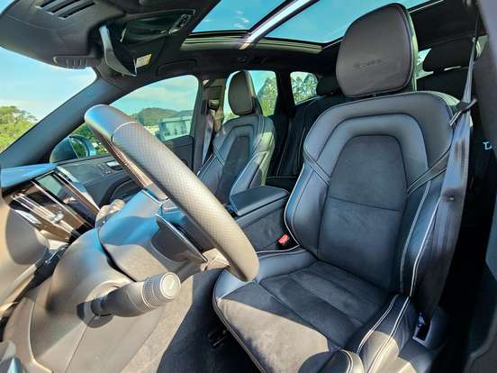 VOLVO-XC60-2.0 T8 HYBRID R-DESIGN AWD GEARTRONIC VOLVO-XC60-2018