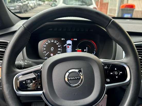 VOLVO-XC90-2.0 T8 HYBRID MOMENTUM AWD GEARTRONIC VOLVO-XC90-2020