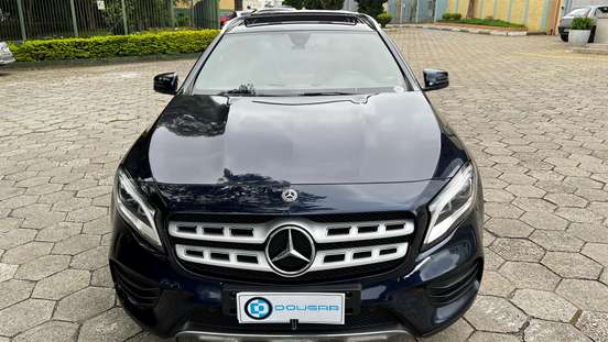 MERCEDES-BENZ-GLA 250-2019