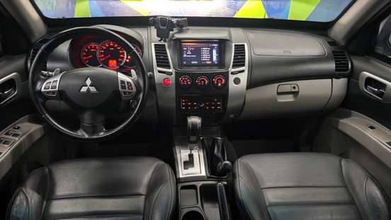 MITSUBISHI-PAJERO DAKAR-2015