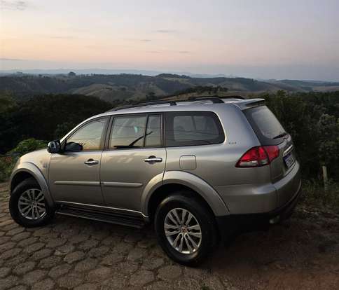 MITSUBISHI-PAJERO DAKAR-2015