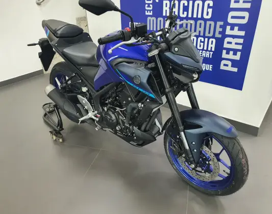 YAMAHA MT-03 ABS YAMAHA MT-03 ABS