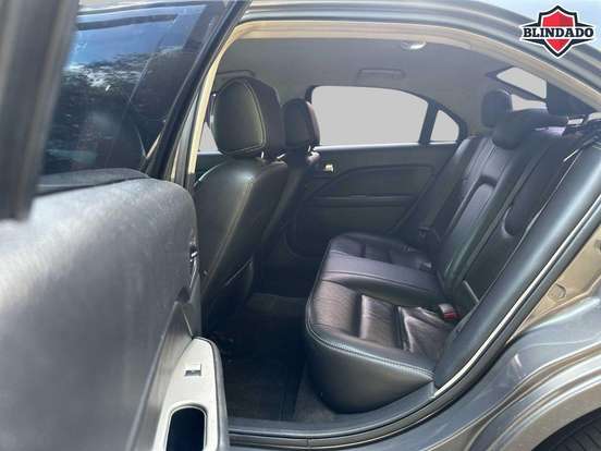 FORD-FUSION-3.0 SEL AWD V6 24V GASOLINA 4P AUTOMÁTICO FORD-FUSION-2012