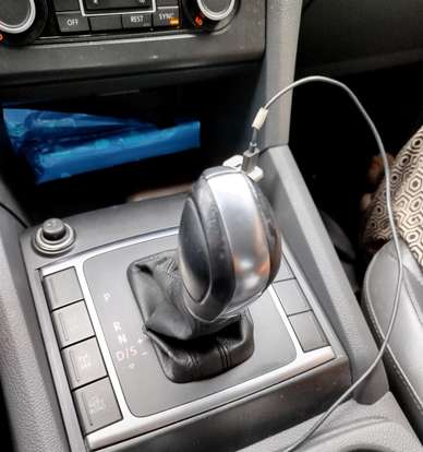 VOLKSWAGEN-AMAROK-2013