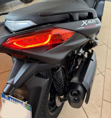 YAMAHA-XMAX ABS-2022