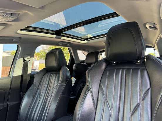 PEUGEOT-3008-1.6 GRIFFE THP 16V GASOLINA 4P AUTOMÁTICO PEUGEOT-3008-2018
