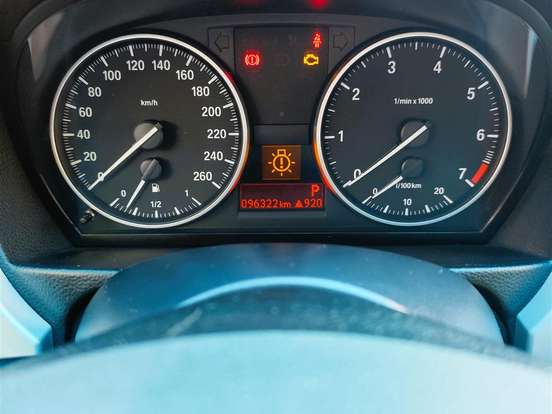 BMW-320i-2.0 16V GASOLINA 4P AUTOMÁTICO BMW-320i-2010