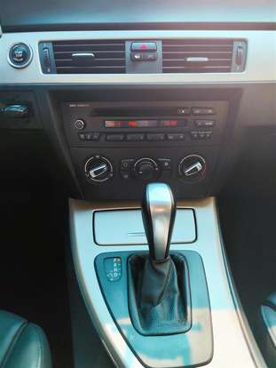 BMW-320i-2.0 16V GASOLINA 4P AUTOMÁTICO BMW-320i-2010