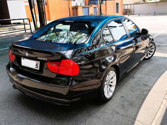 BMW-320i-2.0 16V GASOLINA 4P AUTOMÁTICO BMW-320i-2010