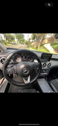 MERCEDES-BENZ-GLA 200-2017