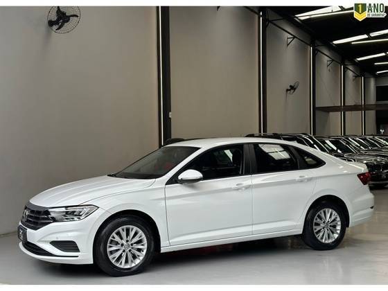 VOLKSWAGEN JETTA 1.4 250 TSI TOTAL FLEX TIPTRONIC