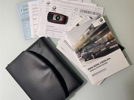 BMW-320i-2.0 16V TURBO ACTIVE FLEX 4P AUTOMÁTICO BMW-320i-2015