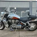 HONDA VTX 1800C HONDA VTX 1800C