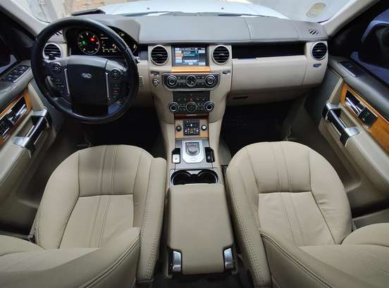 LAND ROVER-DISCOVERY 4-2013