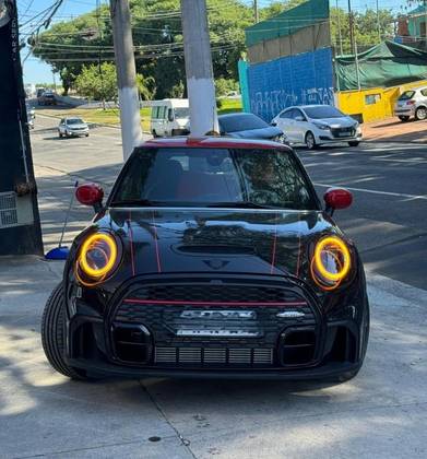 MINI COOPER 2.0 16V TWINPOWER GASOLINA JOHN COOPER WORKS 2P STEPTRONIC
