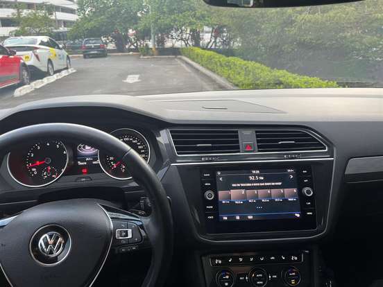VOLKSWAGEN-TIGUAN-2018