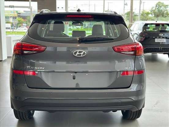 HYUNDAI-TUCSON-2024