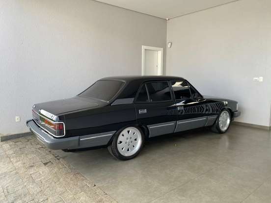 CHEVROLET-OPALA-1988