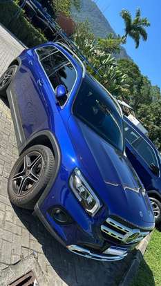 MERCEDES-BENZ-GLB 200-2021