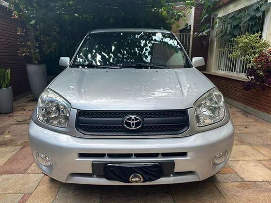 TOYOTA-RAV4-2004