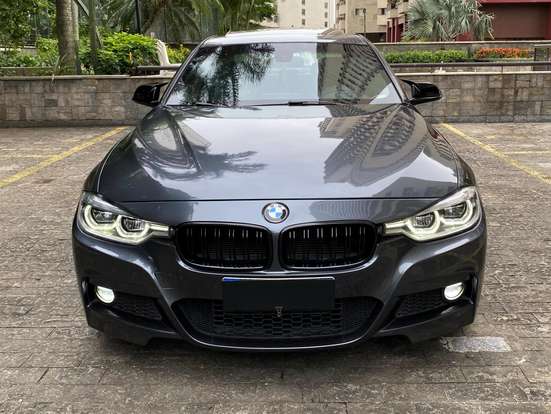 BMW-320i-2016