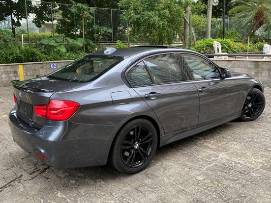 BMW-320i-2016