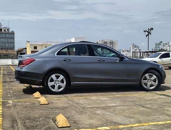 MERCEDES-BENZ-C 200-2.0 CGI AVANTGARDE 16V GASOLINA 4P AUTOMÁTICO MERCEDES-BENZ-C 200-2017