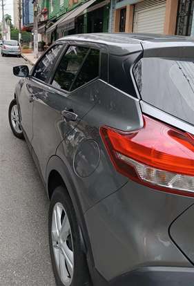 NISSAN-KICKS-2020