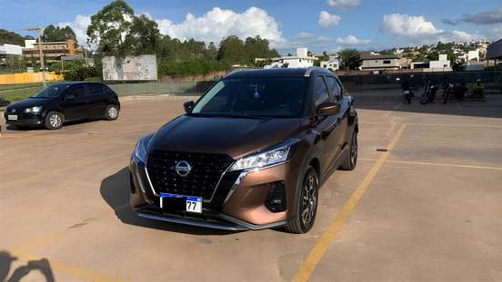 NISSAN-KICKS-2022