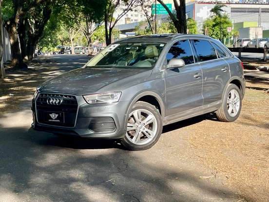 AUDI-Q3-2018