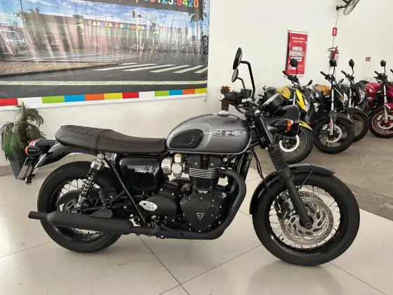 TRIUMPH BONNEVILLE T120 BLACK 1200 