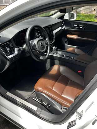 VOLVO-V60-2018