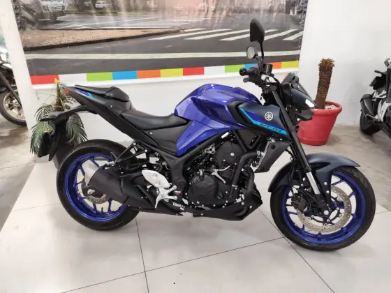 YAMAHA MT-03 ABS YAMAHA MT-03 ABS