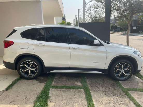BMW-X1-2017
