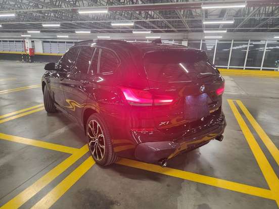 BMW-X1-2022