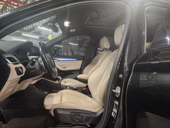 BMW-X1-2022