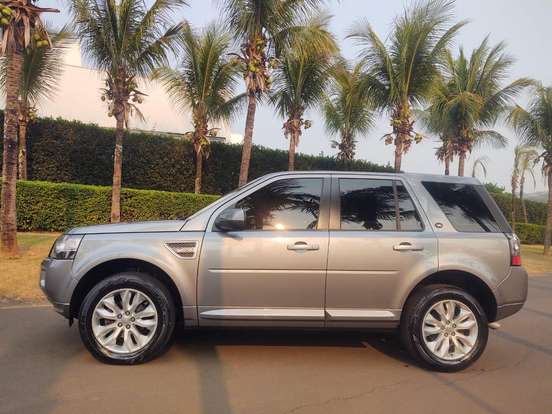 LAND ROVER-FREELANDER 2-2.2 SE SD4 16V TURBO DIESEL 4P AUTOMÁTICO LAND ROVER-FREELANDER 2-2014