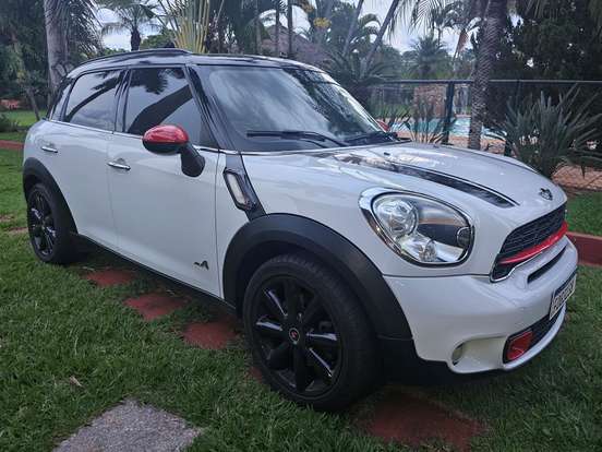 MINI-COUNTRYMAN-1.6 S ALL4 4X4 16V 184CV TURBO GASOLINA 4P AUTOMÁTICO MINI-COUNTRYMAN-2013