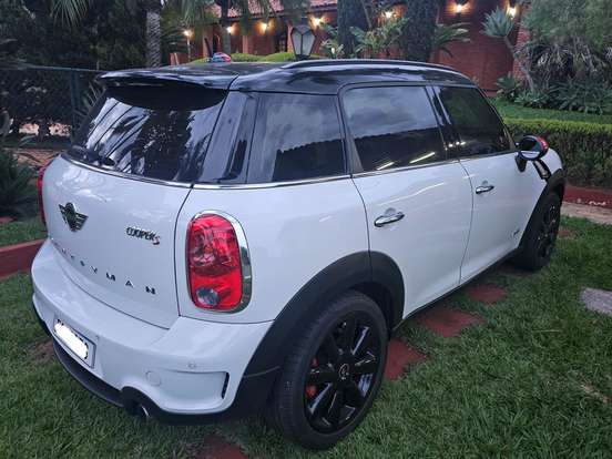 MINI-COUNTRYMAN-1.6 S ALL4 4X4 16V 184CV TURBO GASOLINA 4P AUTOMÁTICO MINI-COUNTRYMAN-2013