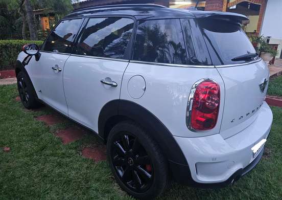 MINI-COUNTRYMAN-1.6 S ALL4 4X4 16V 184CV TURBO GASOLINA 4P AUTOMÁTICO MINI-COUNTRYMAN-2013