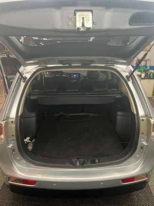 MITSUBISHI-OUTLANDER-2014