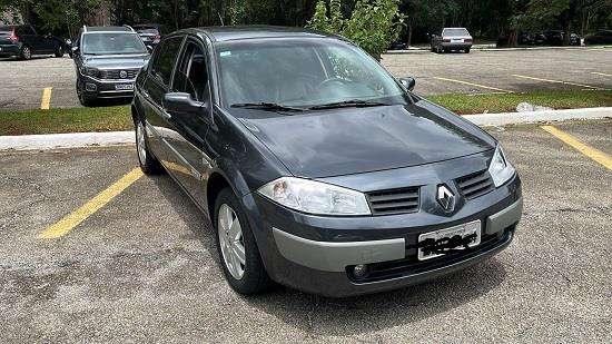 RENAULT-MEGANE-2008