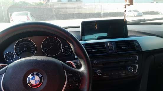 BMW-320i-2015