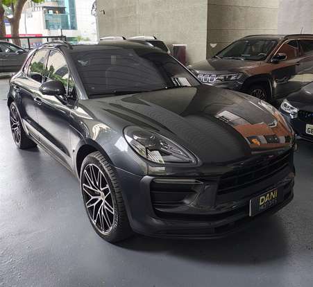PORSCHE-MACAN-2022