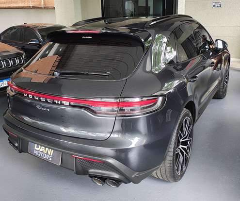 PORSCHE-MACAN-2022