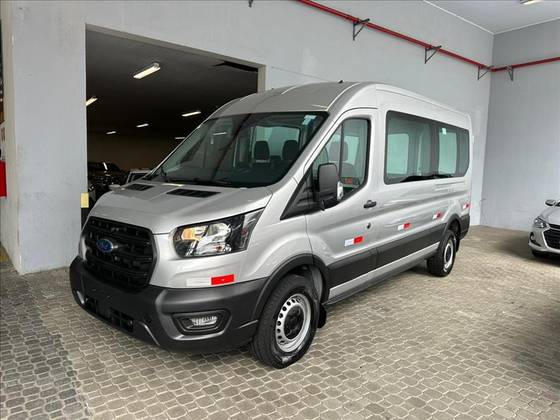 FORD TRANSIT 2.0 ECOBLUE DIESEL MINIBUS VIDRADA L3H2 AUTOMÁTICO