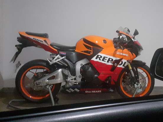 HONDA-CBR 600RR ABS HONDA-CBR 600RR ABS-2013