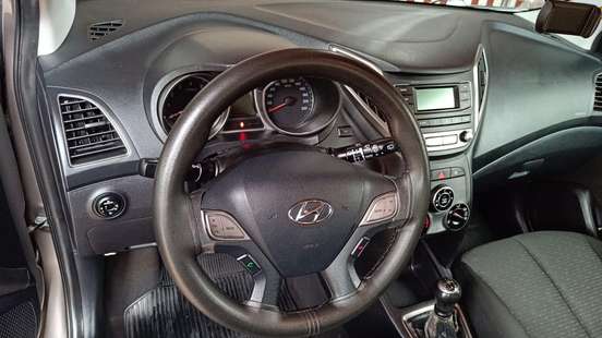 HYUNDAI-HB20-2016