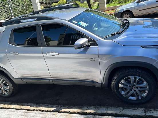 FIAT-TORO-2.0 16V TURBO DIESEL FREEDOM 4WD AT9 FIAT-TORO-2019