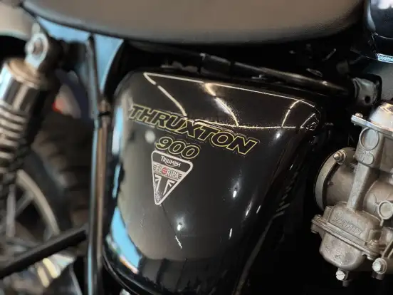 TRIUMPH-THRUXTON TRIUMPH-THRUXTON-2014